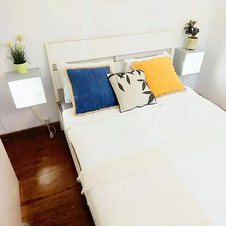 Alfama Charm - Authentic Experience * ליסבון